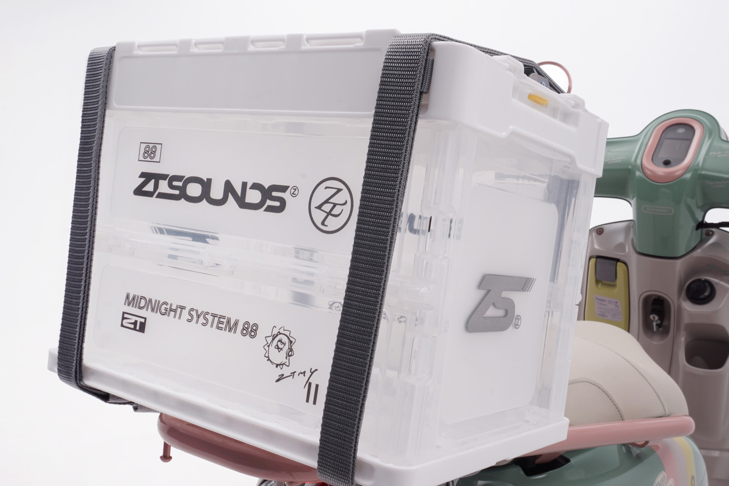 Fazzio コラボレーション車両 詳細